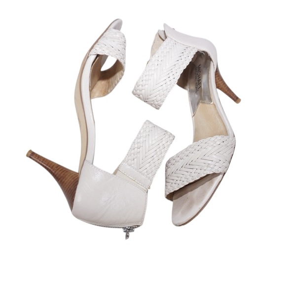 Michael Kors White Woven Leather Ankle Strap Slingback Stiletto Pumps, Size 8 - Picture 10 of 11